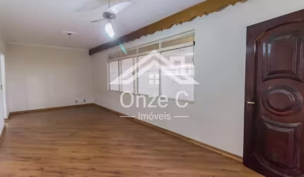 Casa com 3 quartos para alugar na Rua Aquira Yamaguchi, 3, Jardim Rosa de Franca, Guarulhos, 300 m2 por R$ 3.200