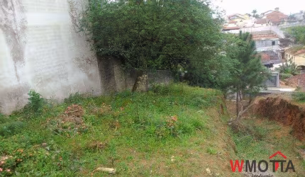 Terreno à venda na Vila Oliveira - Mogi das Cruzes-SP: 600m² de área para construir a casa dos seus sonhos!