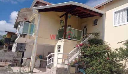 Casa à venda em Mogi das Cruzes-SP, bairro Sabaúna: 2 quartos, 2 salas, 1 banheiro, 3 vagas de garagem, 96,54m² de área.