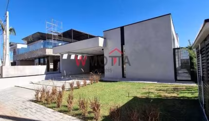 Casa de Alto Padrão no Condomínio Mosaico Essence em Mogi das Cruzes