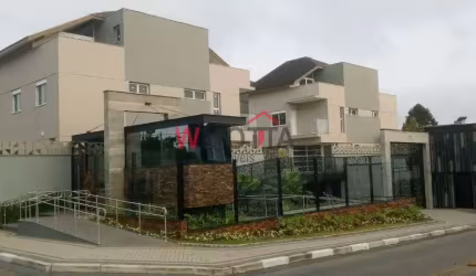 Casa de alto padrão em condomínio: 3 dormitórios, 3 suítes, 7 vagas, 640m² na Vila Oliveira, Mogi das Cruzes-SP.