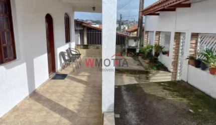Imperdível: Casa à venda em Itaquaquecetuba-SP, Vila São Carlos! 3 quartos, 1 suíte, 2 salas, 3 banheiros, 10 vagas, 241 m².