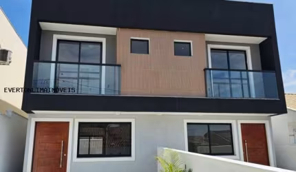 Sobrado para Venda em Palhoça, Bela Vista, 2 dormitórios, 1 suíte, 2 banheiros, 1 vaga
