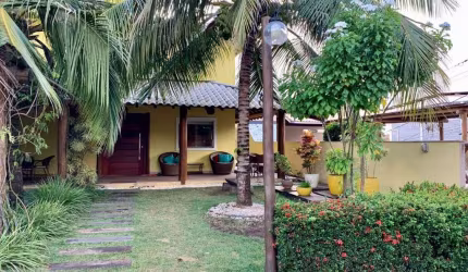 Casa em Condomínio para Venda em Lauro de Freitas, Pitangueiras, 3 dormitórios, 2 suítes, 4 banheiros, 2 vagas