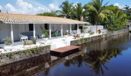 Casa em Condomínio para Locação em Camaçari, Interlagos (Abrantes), 4 dormitórios, 2 suítes, 3 banheiros, 4 vagas