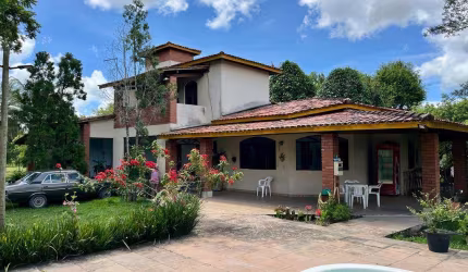 Fazenda para Venda em Amélia Rodrigues, AMELIA RODRIGUES, 3 dormitórios, 3 suítes, 5 banheiros
