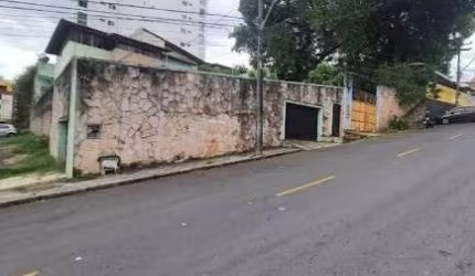Casa para Venda em Salvador, Vila Laura, 4 dormitórios, 3 banheiros, 3 vagas