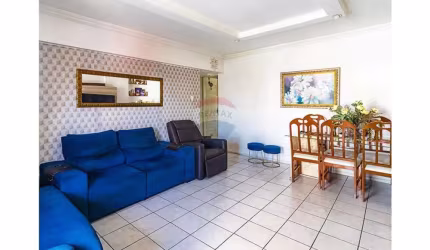 Apartamento na Tv. Castelo Branco esq. Gov. José Malcher