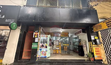 Box comercial no bairro de Nazaré