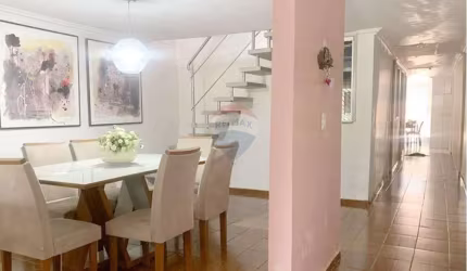 Vendo casa duplex,  4 quartos - Sacramenta