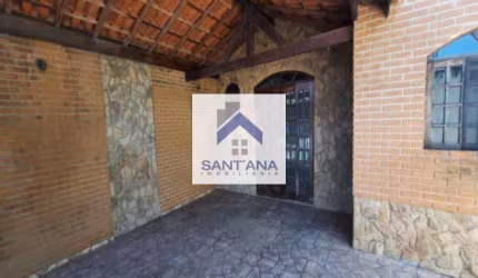 Casa com 2 quartos à venda na Rua Nicanor Barros Vieira, 172, Vila dos Comerciarios, Taubaté por R$ 340.000