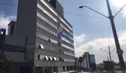 Prédio à venda na Avenida Antonio Dias Oliveira, 1435, Lavadouro de Areia, Taubaté por R$ 13.200.000