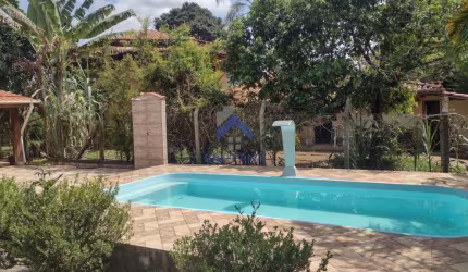 Chácara / sítio com 3 quartos à venda na Avenida das Primaveras, 99, Goiabal, Pindamonhangaba por R$ 790.000