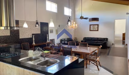 Chácara / sítio com 3 quartos à venda na Visconde de Mossoró, 3601, Pinheirinho, Taubaté por R$ 990.000