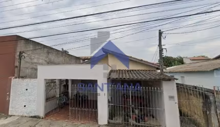Casa à venda na João Marcondes de Mattos, 913, Parque São Luís, Taubaté por R$ 320.000
