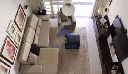Casa com 4 quartos à venda na Anunciata Rosa Indiani, 124, Vila São Geraldo, Taubaté por R$ 1.200.000