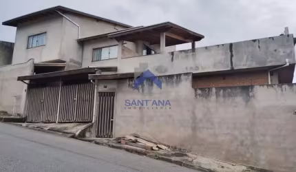 Casa com 5 quartos à venda na Raul Salles, 80, Chácara São Silvestre, Taubaté por R$ 465.000