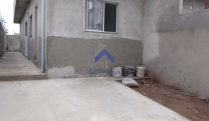 Casa com 2 quartos à venda na Benedito Felipe, 65, Residencial Antares, Taubaté por R$ 240.000