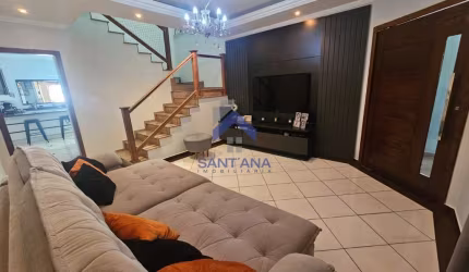 Casa com 3 quartos à venda na Avenida Haroldo Mattos, 1921, Residencial Portal da Mantiqueira, Taubaté por R$ 790.000