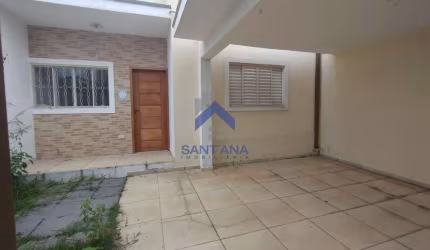 Casa com 3 quartos à venda na José Pistilli, 186, Quiririm, Taubaté por R$ 415.000
