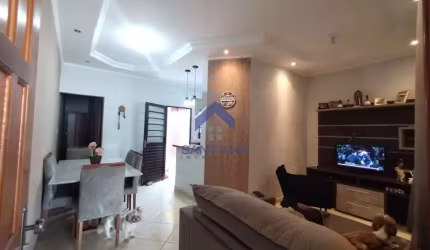 Casa com 2 quartos à venda na Juvelina Góes Silva, 146, Loteamento Vila Olímpia, Taubaté por R$ 380.000