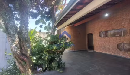 Casa com 3 quartos à venda na Edi Santana de Freitas, 196, Independência, Taubaté por R$ 532.000
