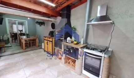 Casa em condomínio fechado com 3 quartos à venda na Rua Professor Ernesto de Oliveira Filho, 675, Esplanada Independência, Taubaté por R$ 510.000