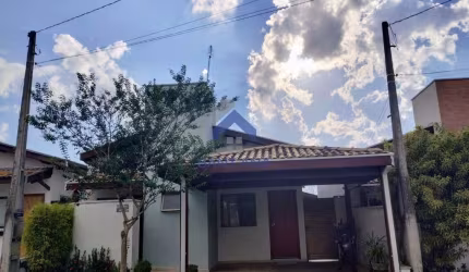 Casa em condomínio fechado com 3 quartos à venda na Avenida Engenheiro César Augusto Costalonga Varejão, 271, Barreiro, Taubaté por R$ 470.000