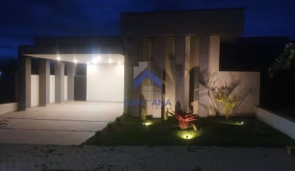 Casa em condomínio fechado com 3 quartos à venda na Rodovia Oswaldo Cruz, 2500, Chácara São Félix, Taubaté por R$ 720.000