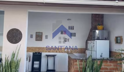 Casa à venda na Ângelo Zuim, 71, Esplanada Independência, Taubaté por R$ 515.000