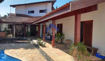 Casa com 3 quartos à venda na Peru, 97, Jardim das Nações, Taubaté por R$ 1.590.000