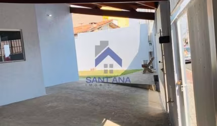 Casa com 2 quartos à venda na Rua Chapéuzinho Vermelho, 31, Jardim Gurilândia, Taubaté por R$ 373.000