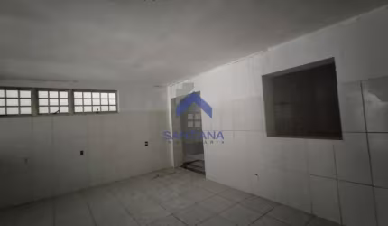 Casa com 1 quarto para alugar na Rua Monsenhor Siqueira, 213, Centro, Taubaté por R$ 2.000