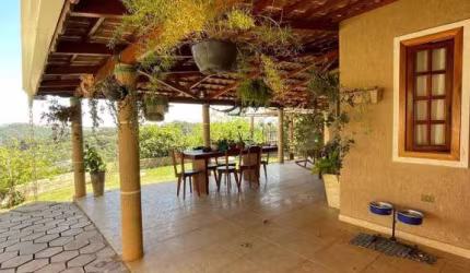 Linda Chácara à venda em Atibaia - Bairro do portão por R$600 mil!