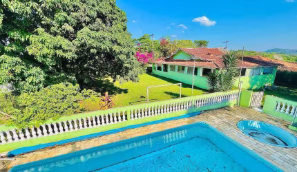 Chácara com 4 dormitórios à venda em Atibaia/SP - 2.000m² por R$920.000!