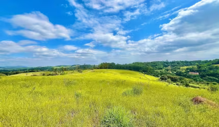 Sítio à venda em Atibaia/SP Escriturado - 204.000m² por R$2.200.000!!!