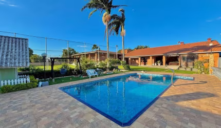 Chácara à venda em Atibaia/SP - Condomínio com Acesso à Represa! 2.000m²!
