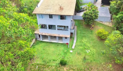 Casa à venda em Condomínio Fechado em Mairiporã/SP! 1.000m² Financiamento!