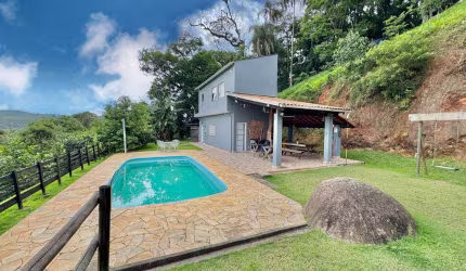 Chácara à venda em Mairiporã/SP - Escriturada por R$420.000 - 30 min de SP!
