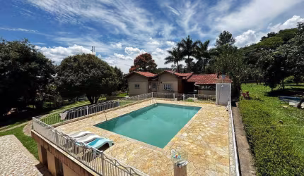 Chácara Plana à venda em Mairiporã/SP com 3.180m² - Completa em Lazer!