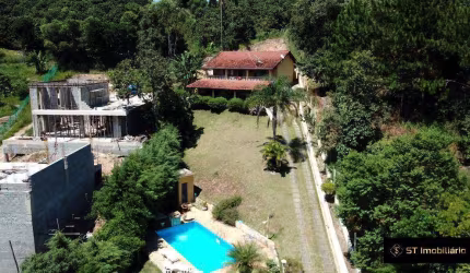 Chacara a Venda em Atibaia/SP- Condominio - 1540m² - Valor: R$680 Mil