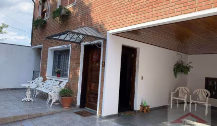 Casa com 3 dormitórios à venda, 212 m² por R$ 1.300.000,00 - Jardim Petrópolis - Jundiaí/SP