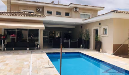 Casa com 4 suítes à venda, 502 m² por R$ 4.240.000 - Terras de São Carlos - Jundiaí/SP.