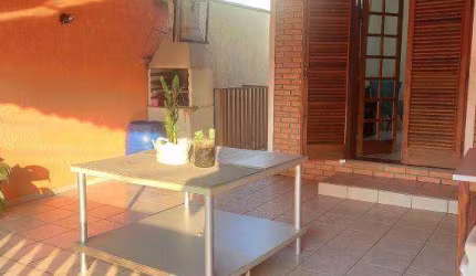 Casa com 3 dormitórios à venda, 187 m² por R$ 750.000,00 - Jardim Copacabana - Jundiaí/SP