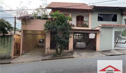 Casa com 4 quartos  à venda, 234 m² por R$ 785.000 - Cidade Luiza - Jundiaí/SP