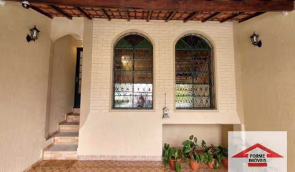 Casa com 3 dormitórios à venda, 250 m² por R$ 1.060.000,00 - Jardim Messina - Jundiaí/SP