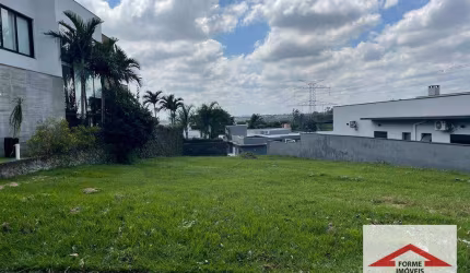 Terreno à venda, 587 m² no Condomínio Reserva da Serra por R$ 742.000 - Medeiros - Jundiaí/SP.