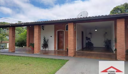 Casa com 3 dormitórios sendo 1 suíte , 420 m² - venda por R$ 1.275.000,00 ou aluguel por R$ 5.000,00/mês - Jardim Colonial - Jundiaí/SP.