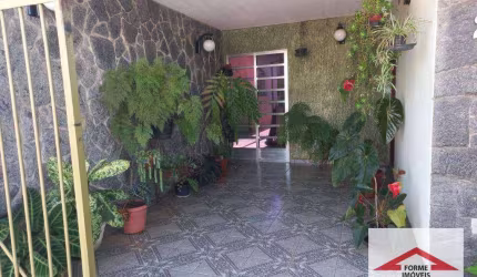 Casa térrea 4 quartos , - 190 m² - venda por R$ 1.050.000 ou aluguel por R$ 5.400/mês - Vila Vianelo - Jundiaí/SP.