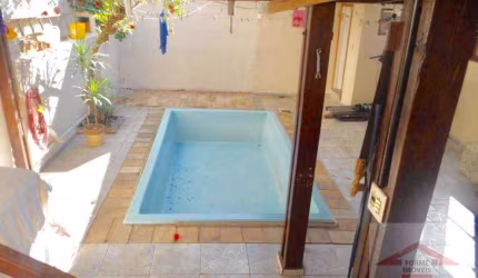 Casa com 4 quartos à venda, 193 m² por R$ 720.000 - Anhangabaú - Jundiaí/SP